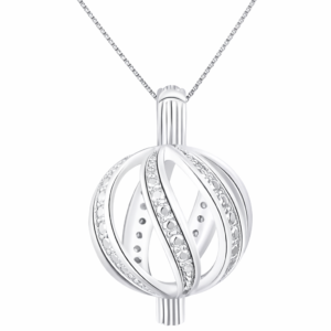 Mae Pendant