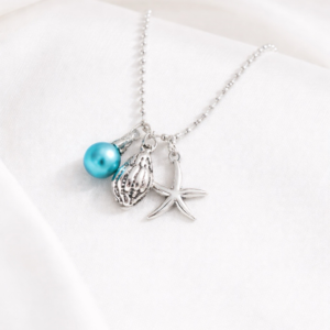 Seashell and star pearl necklace